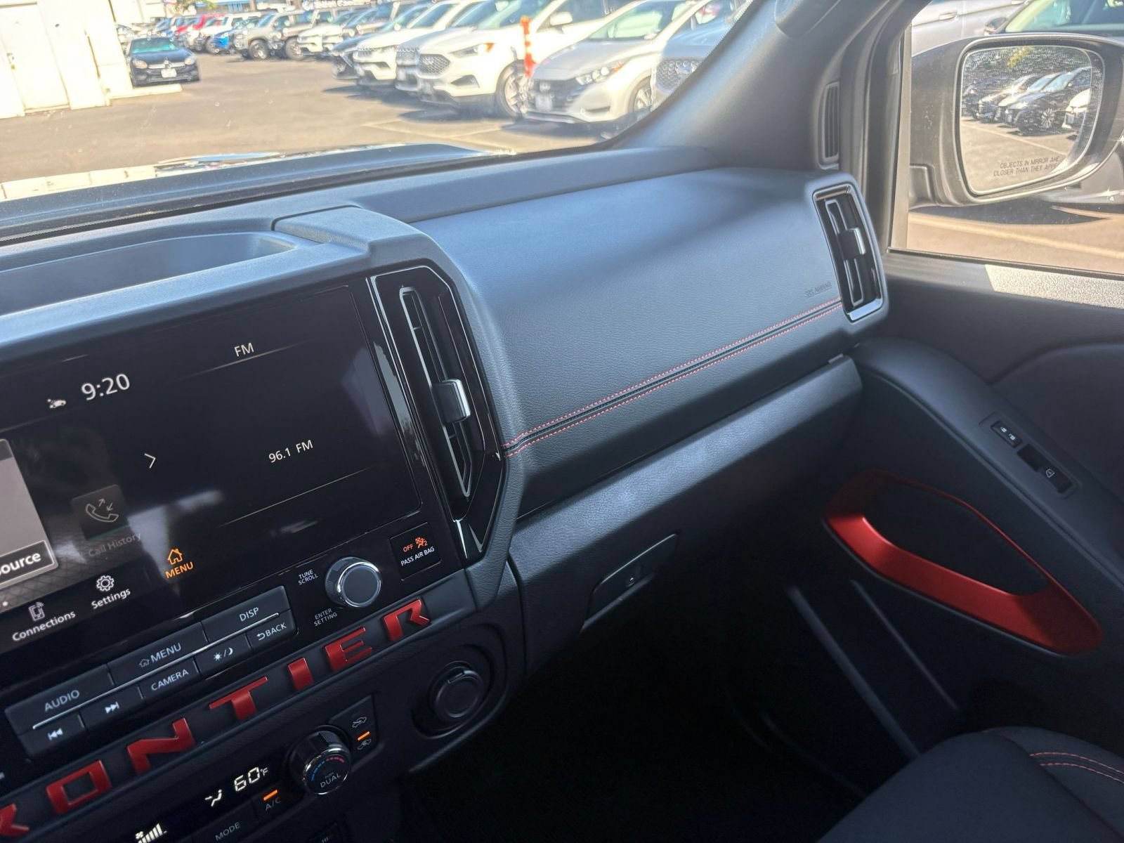 Used 2026 Nissan Frontier PRO-4X AWD/4WD image 34