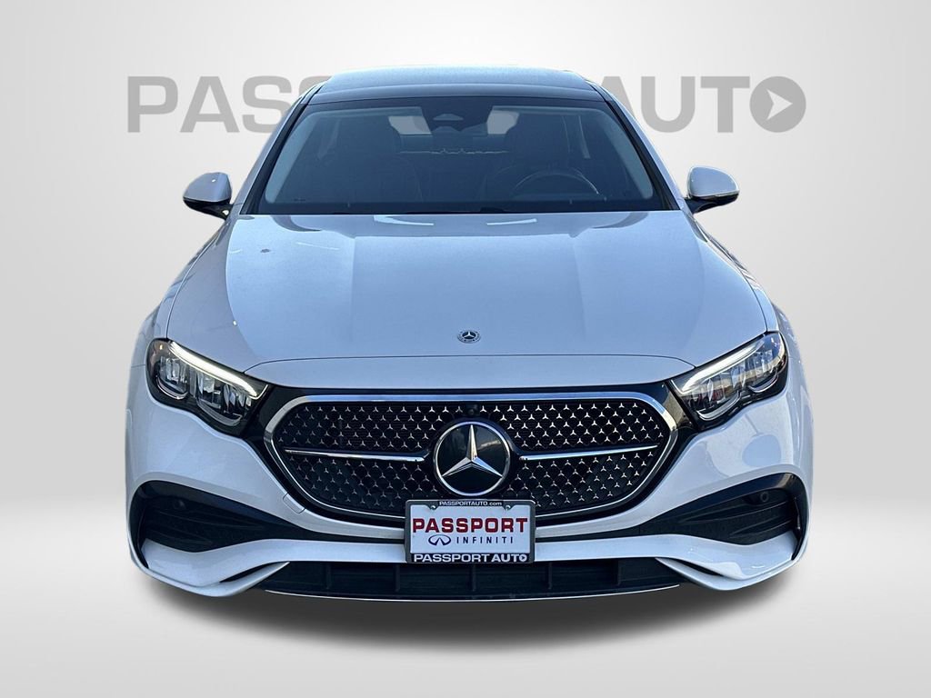 Used 2025 Mercedes-Benz E 350 4MATIC Sedan image 7