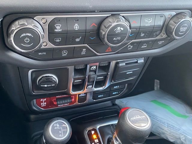 New 2026 Jeep Gladiator Mojave image 20