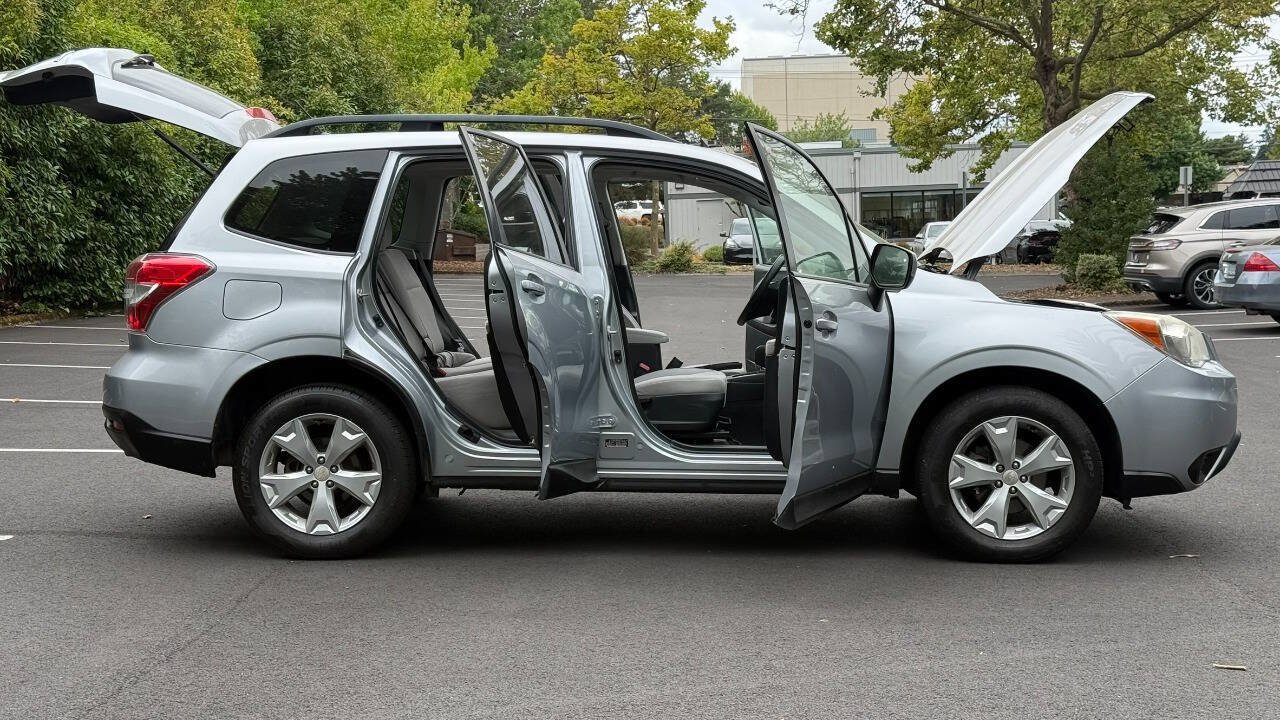 Used 2014 Subaru Forester 2.5i Premium w/ All-Weather Package AWD/4WD image 5