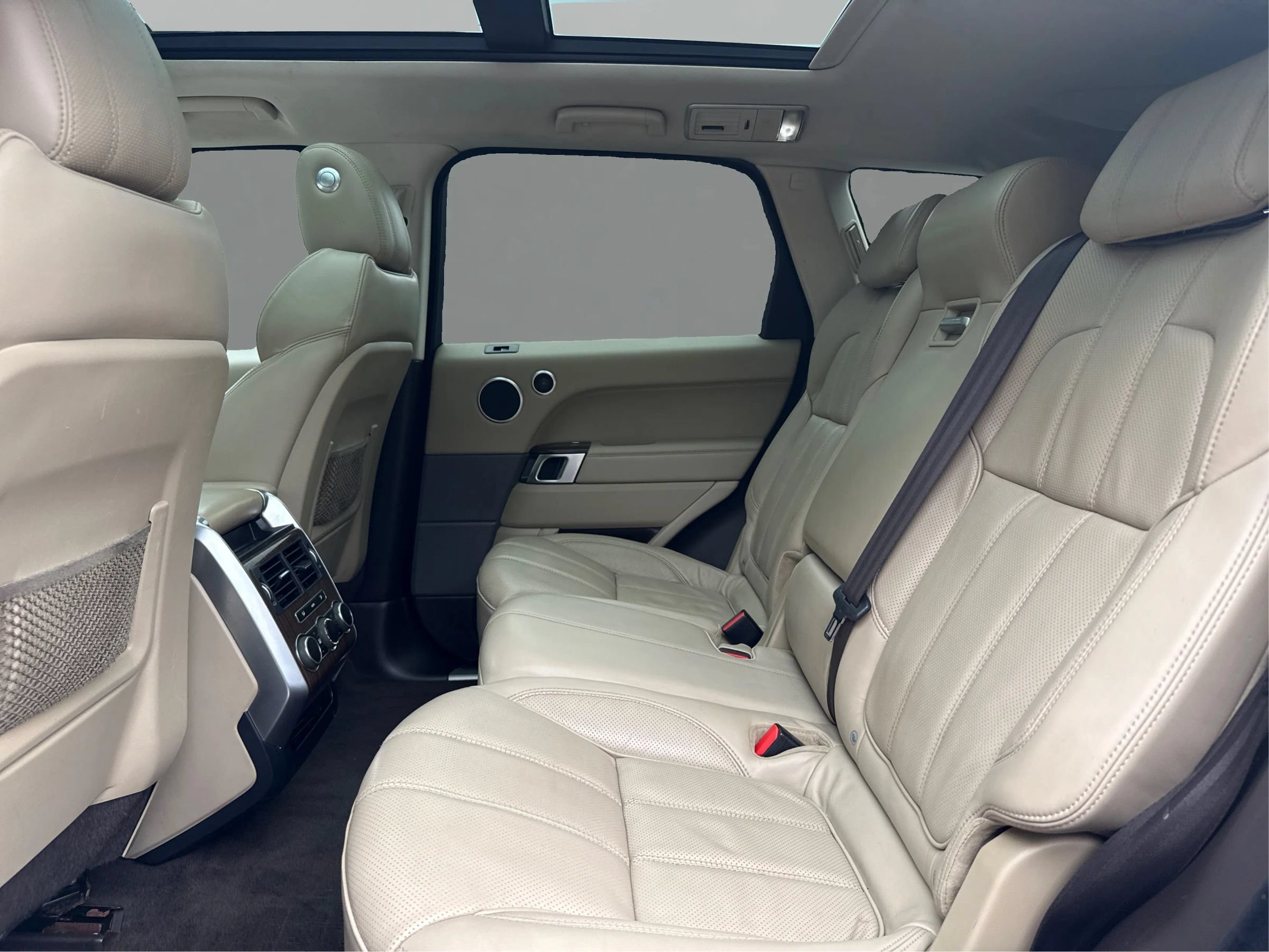 Used 2015 Land Rover Range Rover Sport Supercharged AWD/4WD image 10