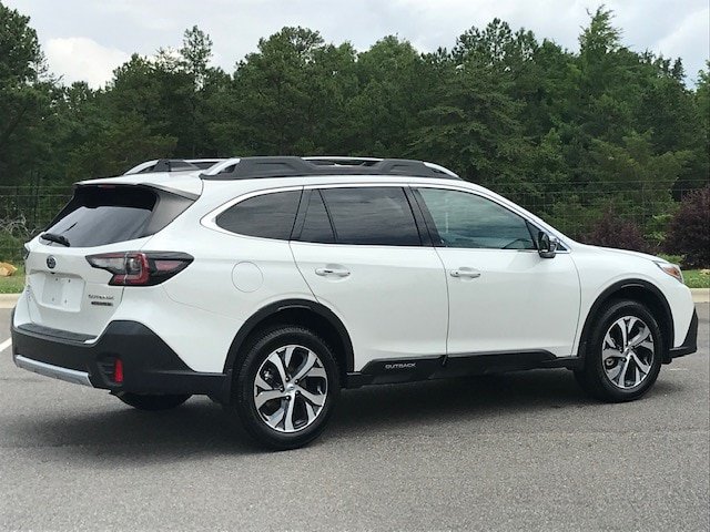 Used 2021 Subaru Outback Touring XT AWD/4WD image 3