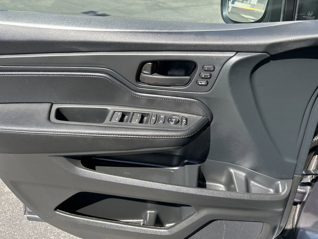 Certified 2023 Honda Odyssey EX-L image 13