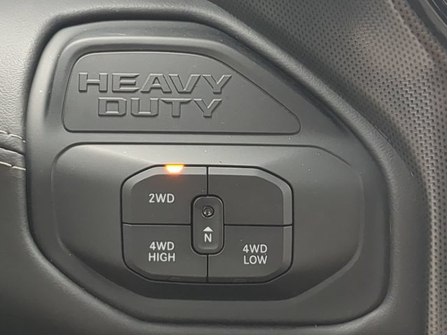 New 2026 RAM 3500 Limited AWD/4WD image 29