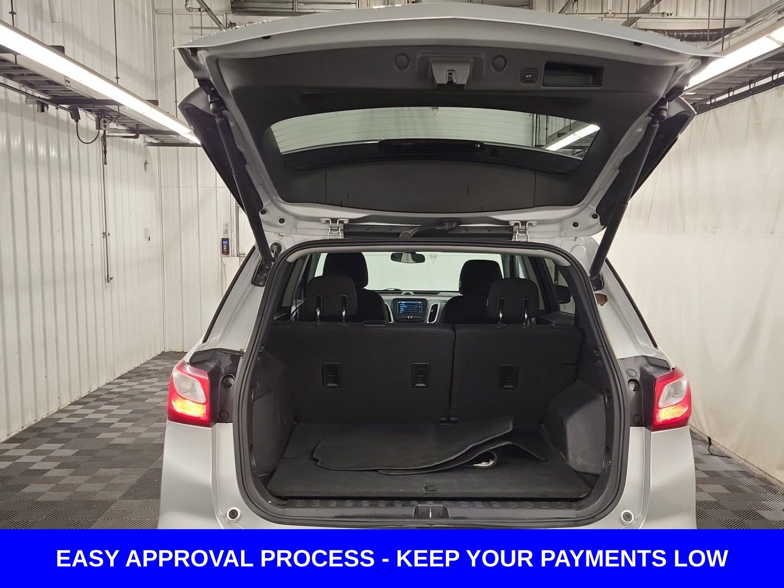 Used 2018 Chevrolet Equinox LT image 10