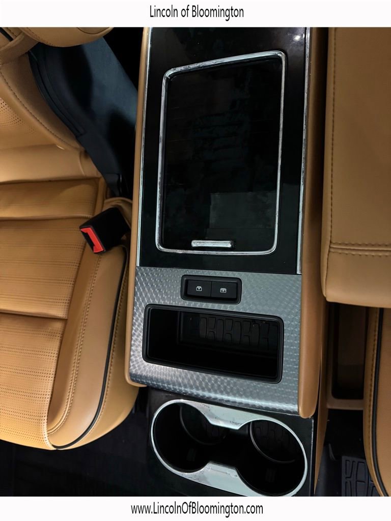 Certified 2025 Lincoln Aviator Black Label w/ Jet Appearance Package image 60