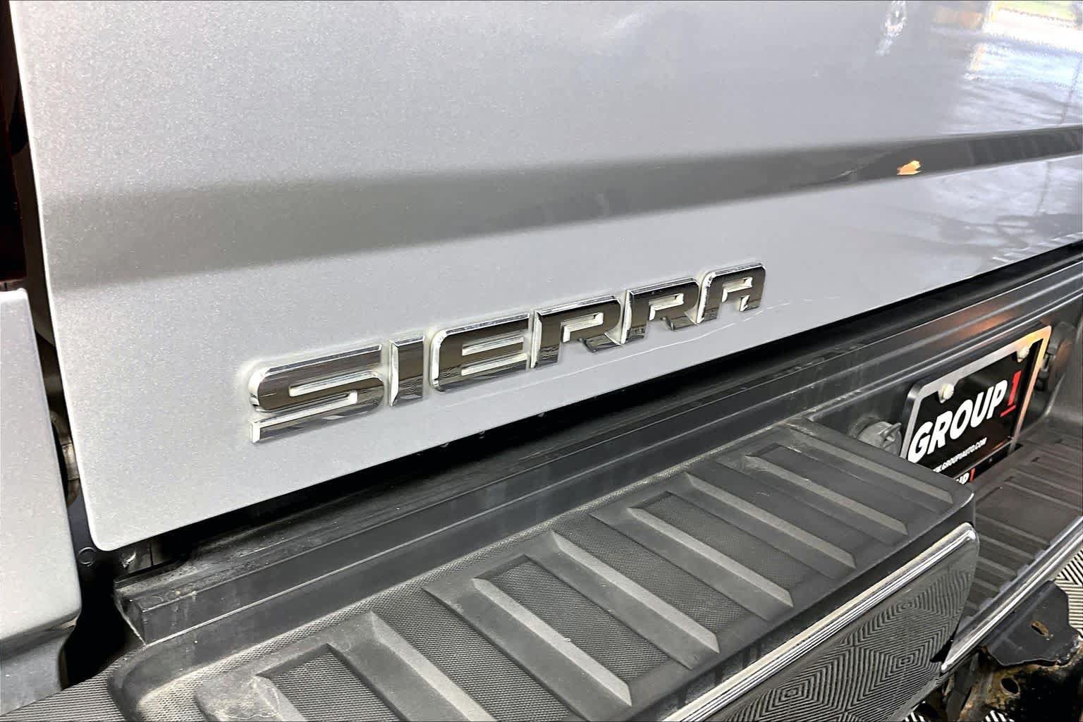 Used 2015 GMC Sierra 2500 SLT AWD/4WD image 30