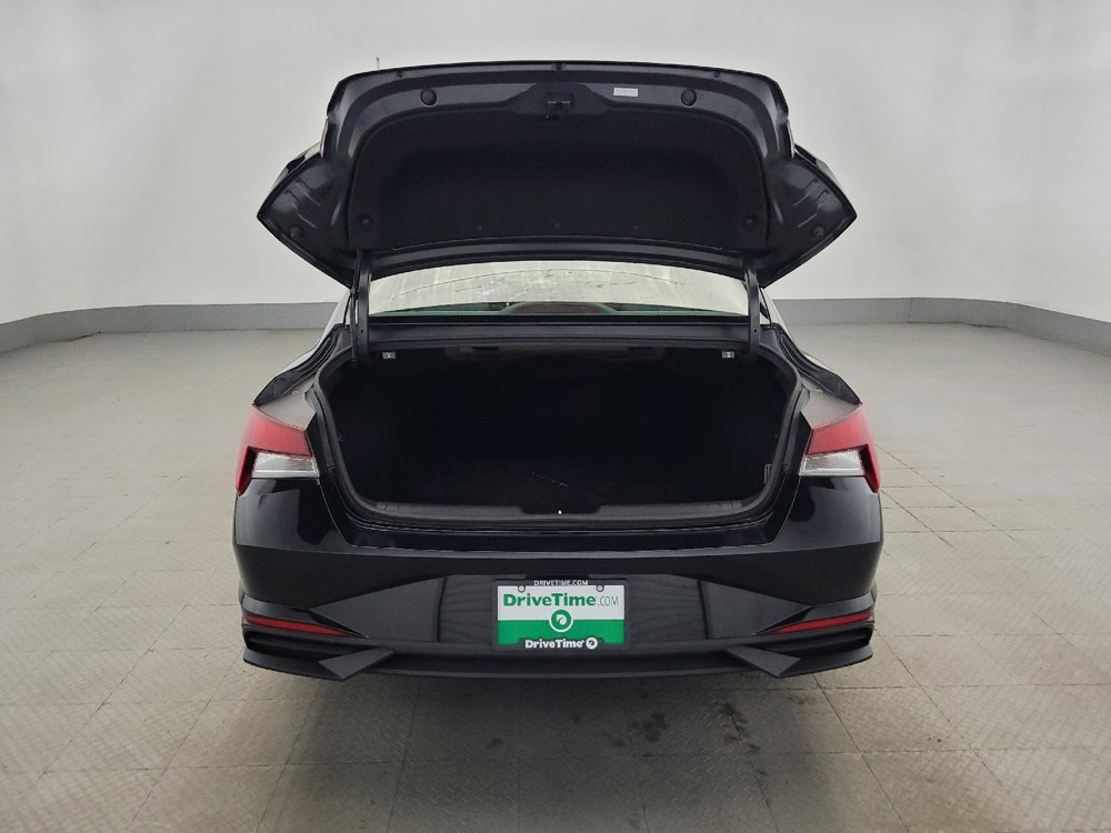 Used 2023 Hyundai Elantra SEL FWD image 29
