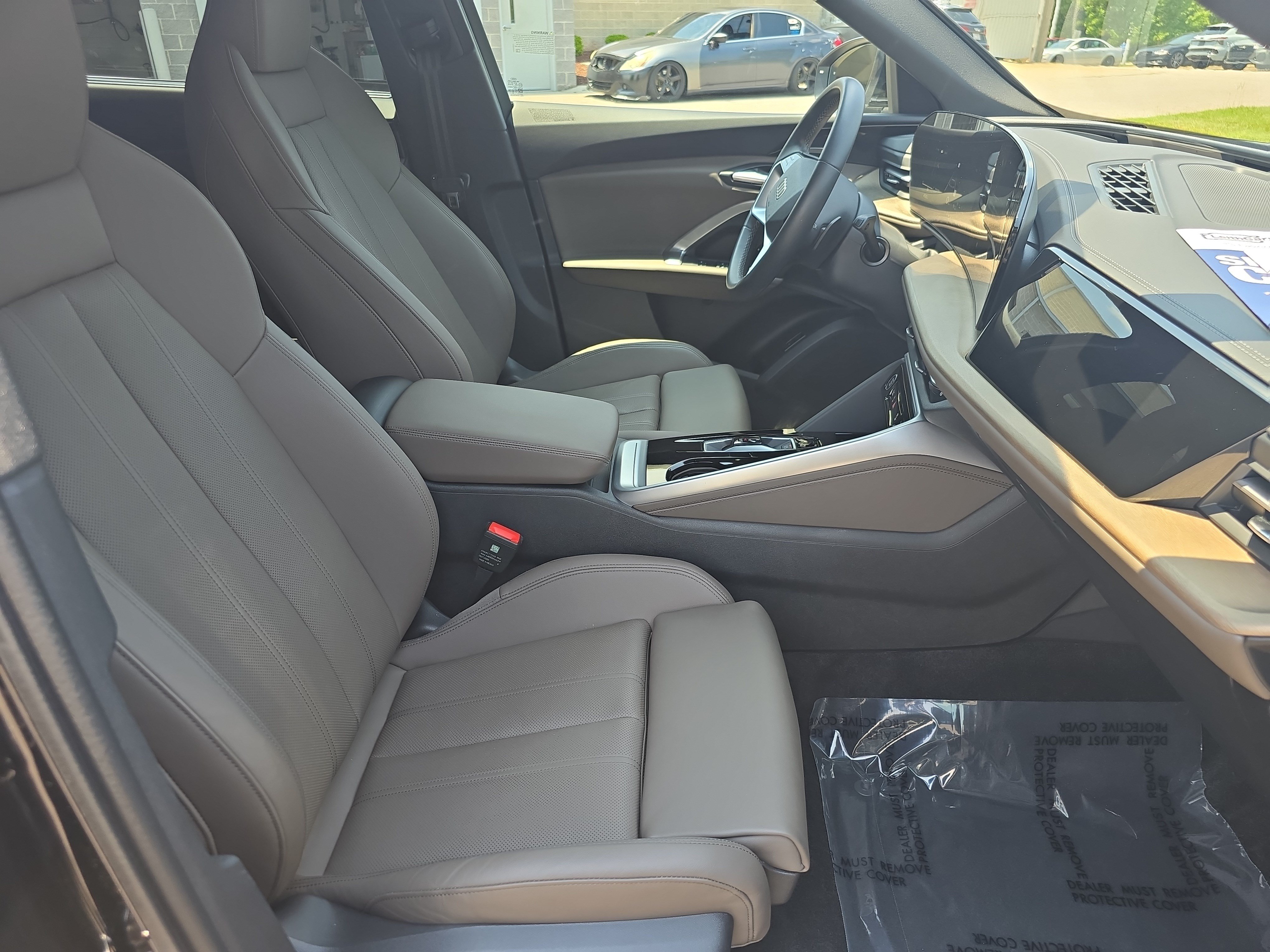 Certified 2025 Audi Q5 Premium Plus w/ Premium Plus AWD/4WD image 10