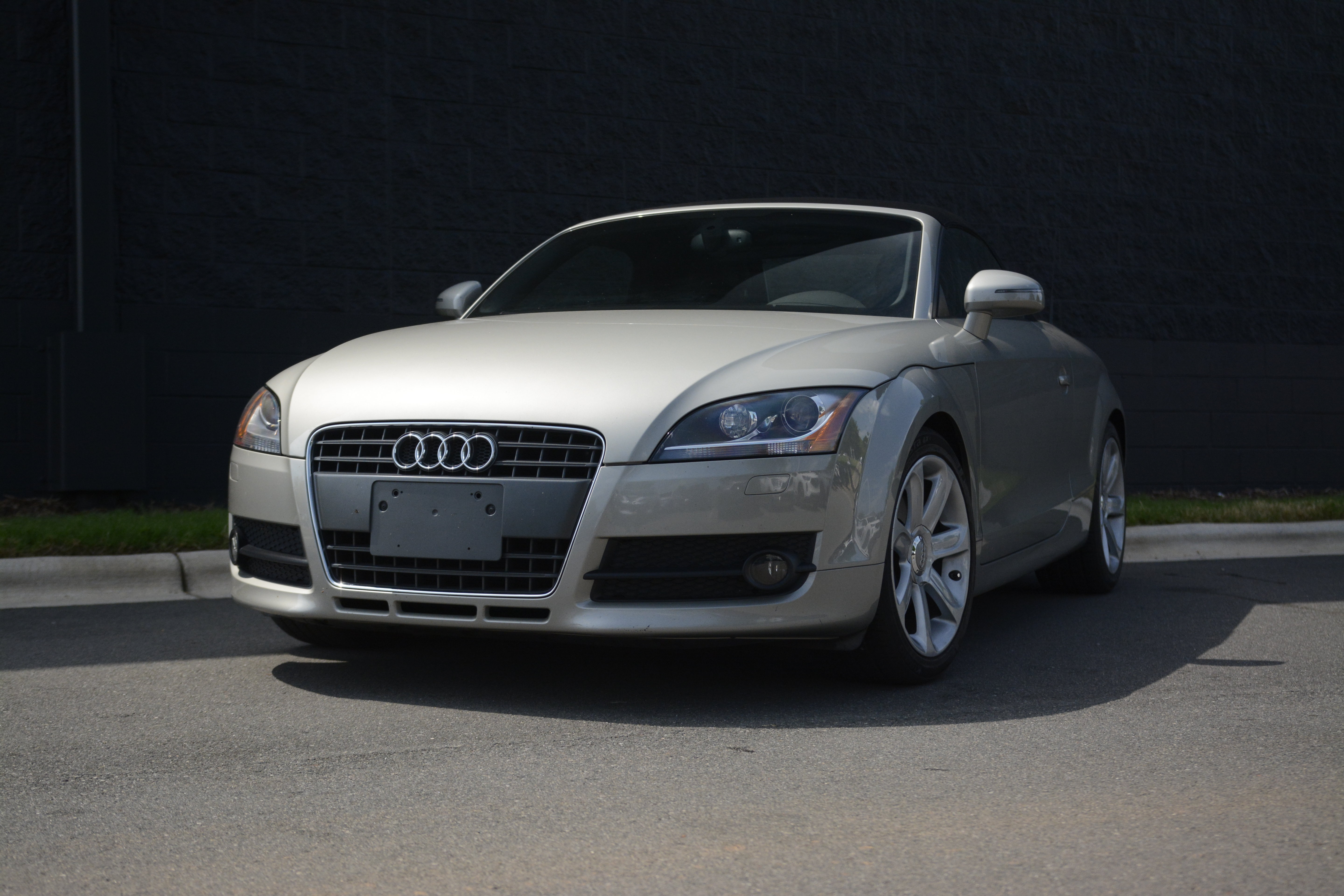 Used 2008 Audi TT 2.0T FWD image 33