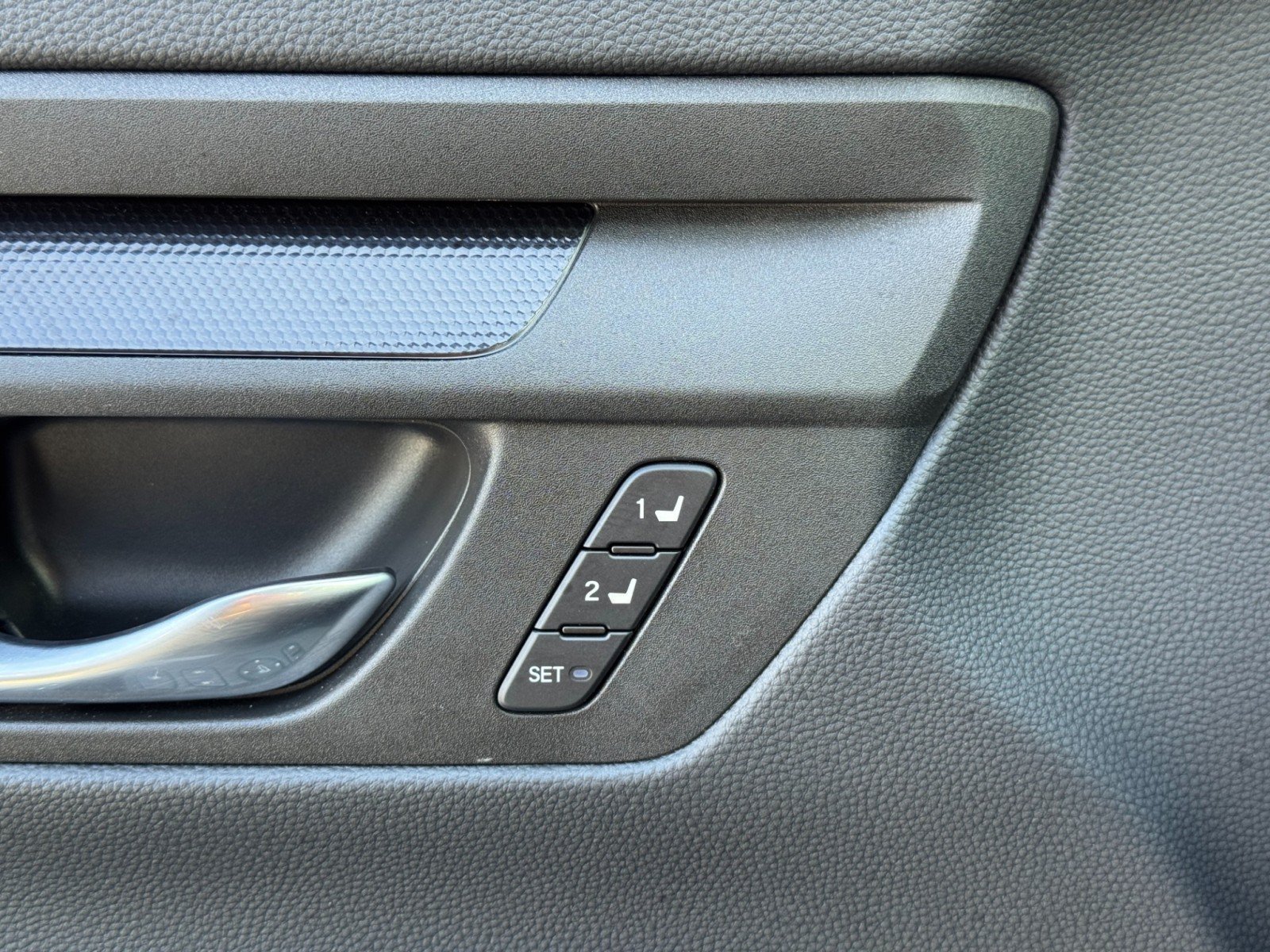 Used 2024 Honda CR-V Sport-L image 17