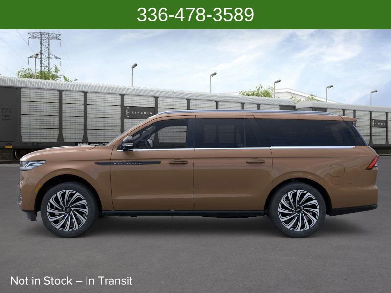 New 2026 Lincoln Navigator L Black Label image 3