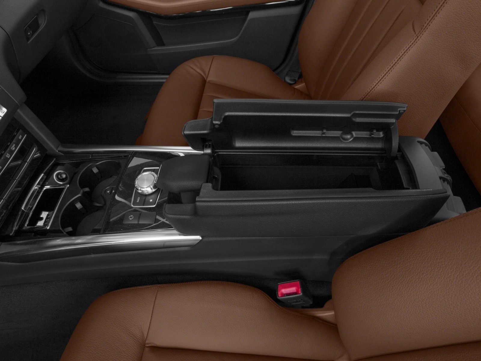 Used 2016 Mercedes-Benz E 350 4MATIC Sedan image 12