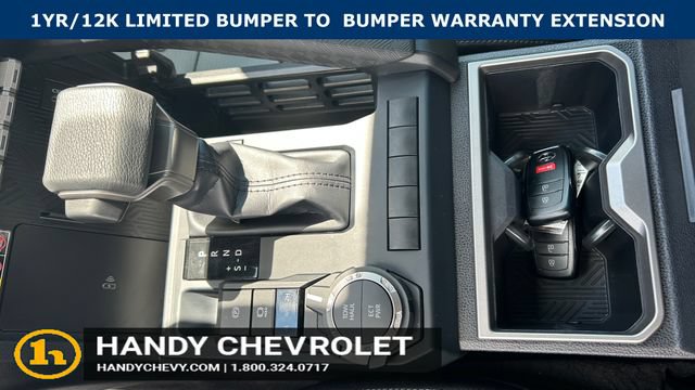 Used 2025 Toyota Tacoma SR5 AWD/4WD image 28
