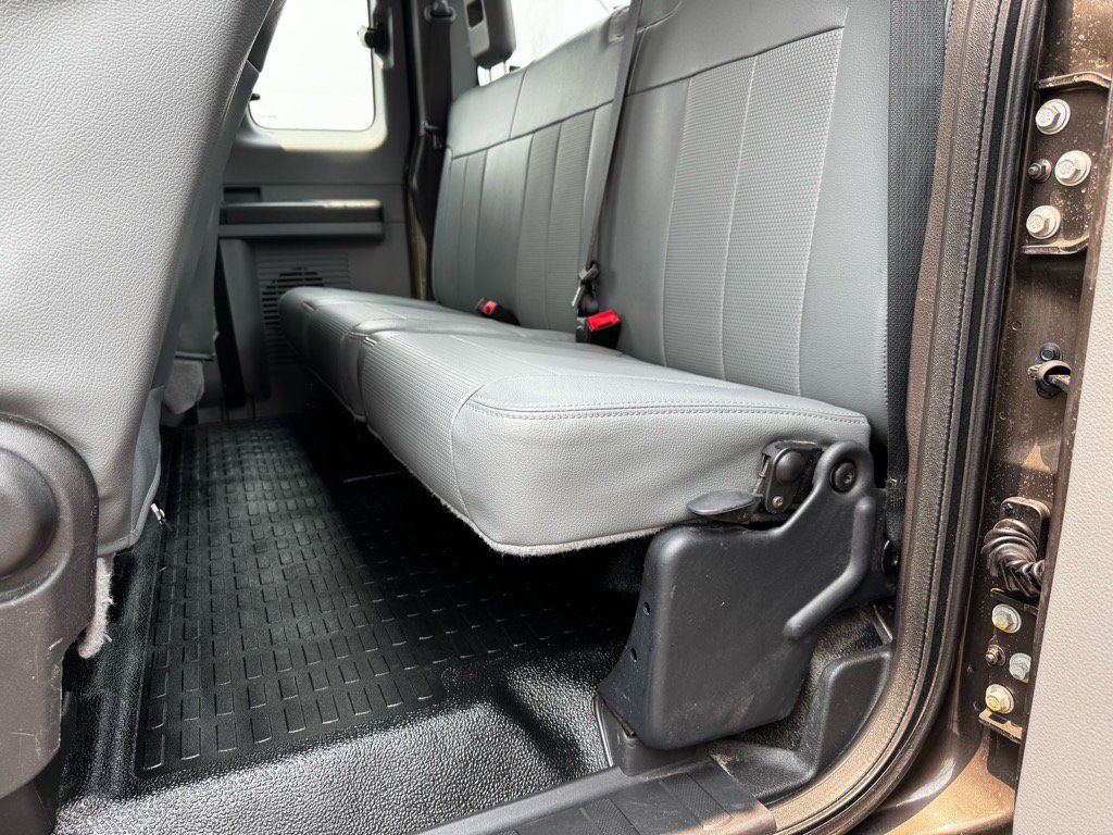 Used 2016 Ford F250 XL w/ XL Appearance Package image 24