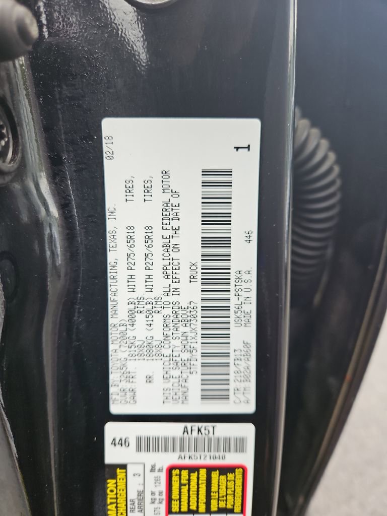 Used 2018 Toyota Tundra SR5 w/ TRD Off Road Package AWD/4WD image 29