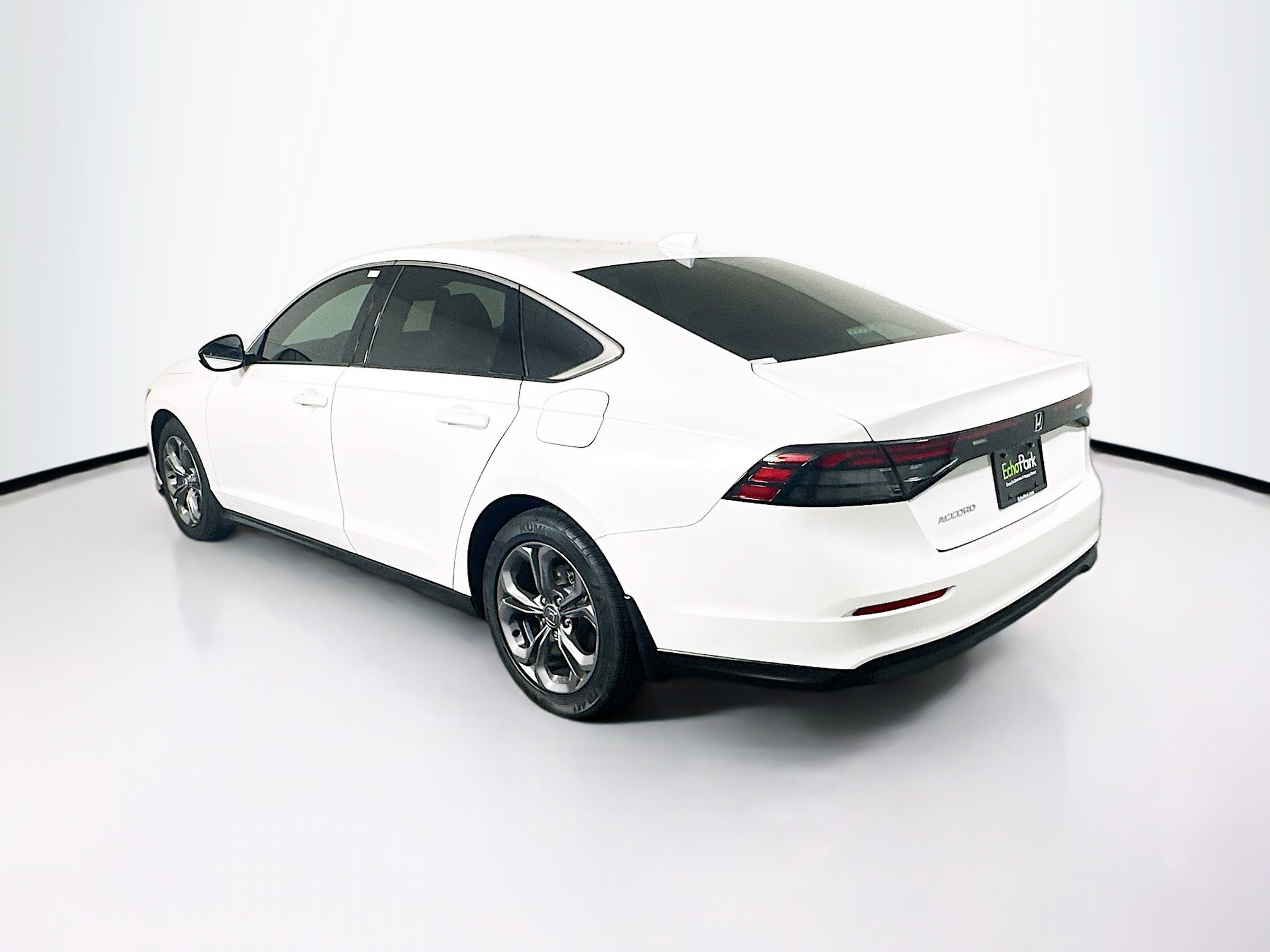 Used 2024 Honda Accord EX image 5