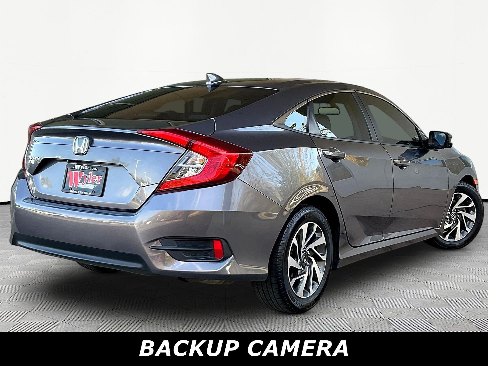 Used 2017 Honda Civic EX image 6