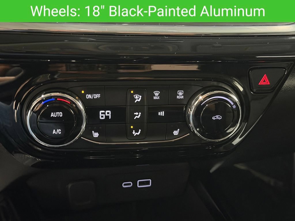 Used 2025 Chevrolet Trax ACTIV w/ Driver Confidence Package FWD image 30
