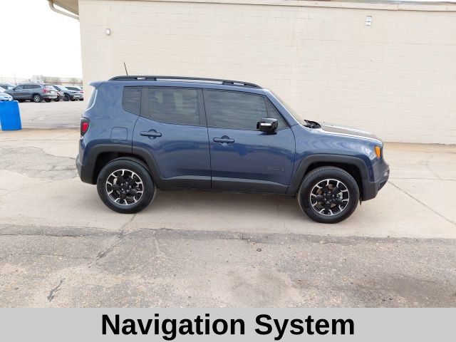 Used 2023 Jeep Renegade Latitude image 3