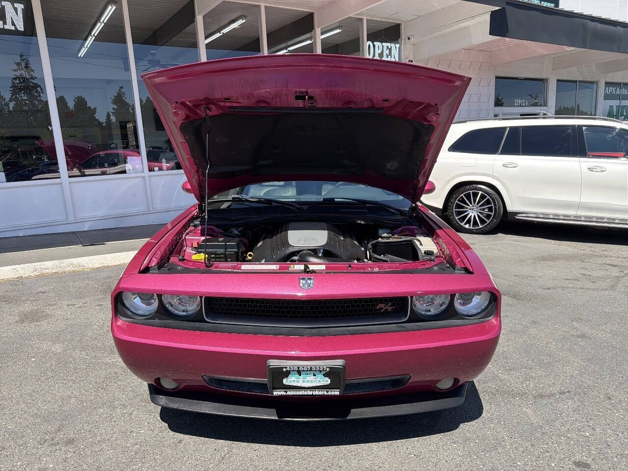 Used 2010 Dodge Challenger R/T RWD image 13