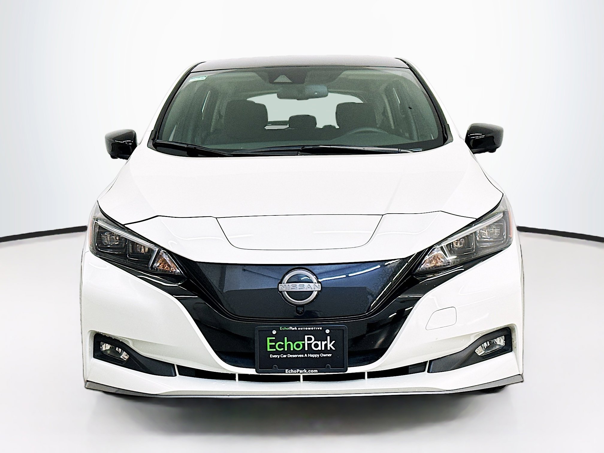 Used 2025 Nissan Leaf SV Plus FWD image 2
