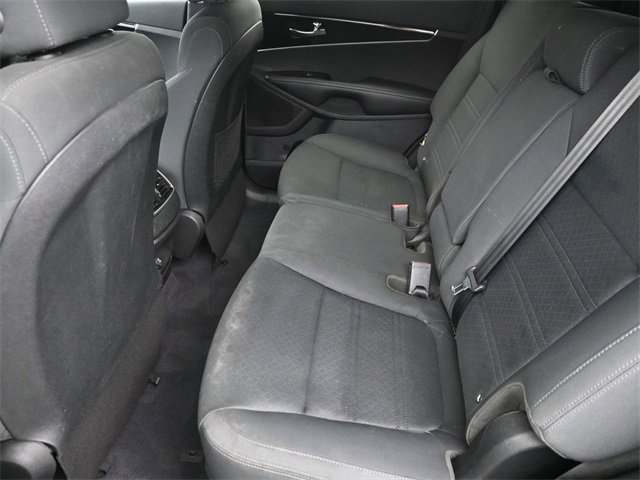 Used 2020 Kia Sorento L image 19