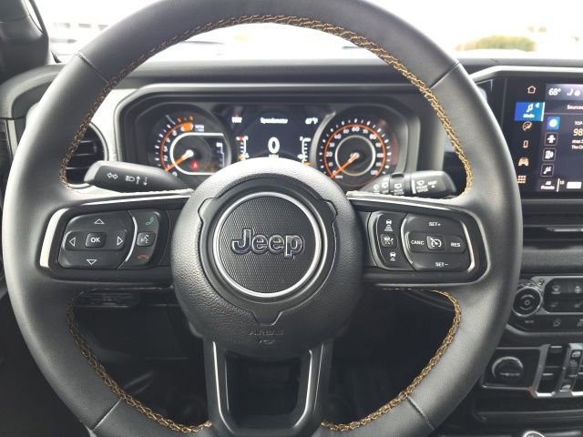 Used 2024 Jeep Wrangler Sport S image 16