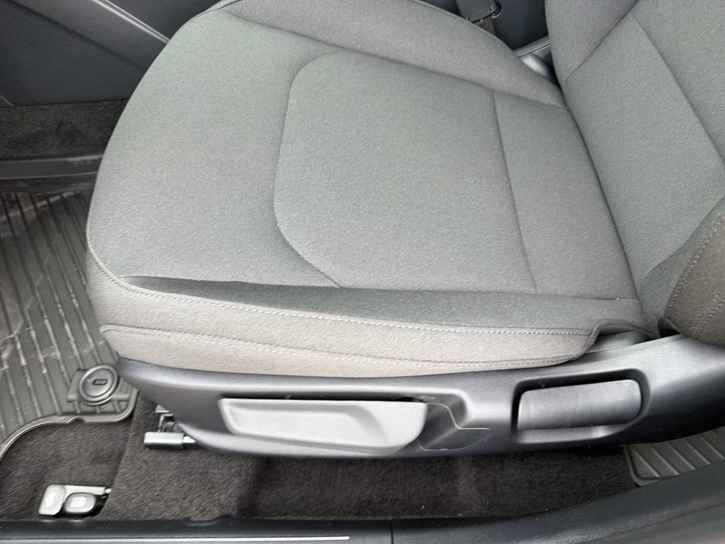 New 2026 Kia K4 FWD image 15