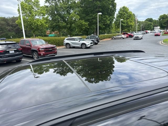 Used 2025 Ford Explorer ST AWD/4WD image 17