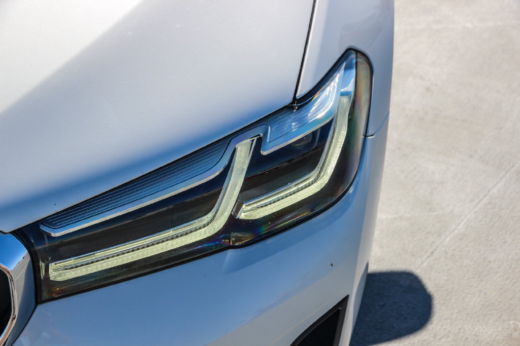 Used 2021 BMW 540i RWD image 8