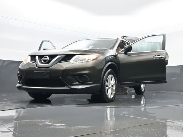 Used 2016 Nissan Rogue SV image 31