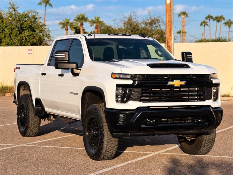 Used 2024 Chevrolet Silverado 2500 W/T w/ WT Convenience Package AWD/4WD image 1