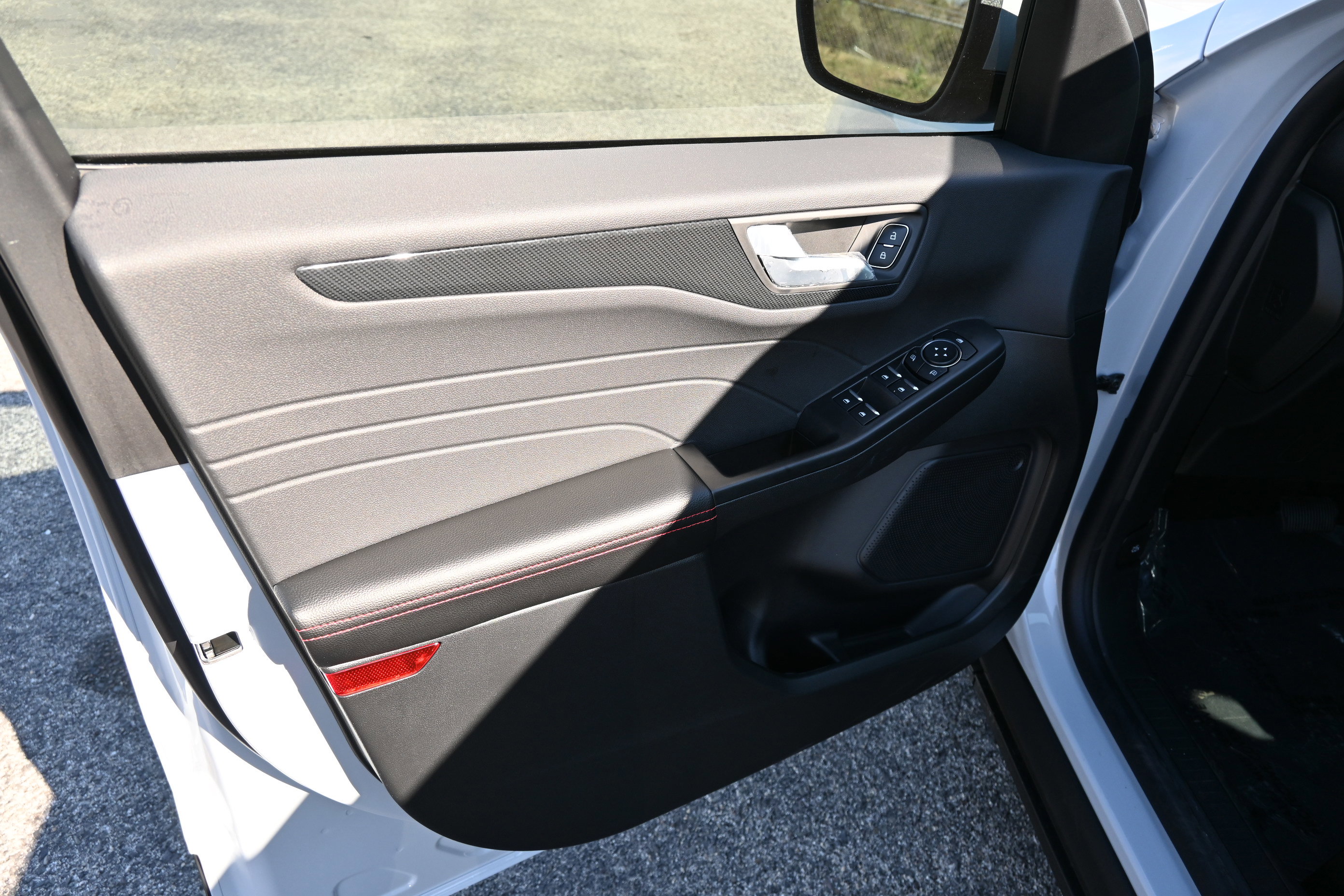 New 2026 Ford Escape ST-Line Select w/ Tech Pack #1 image 15