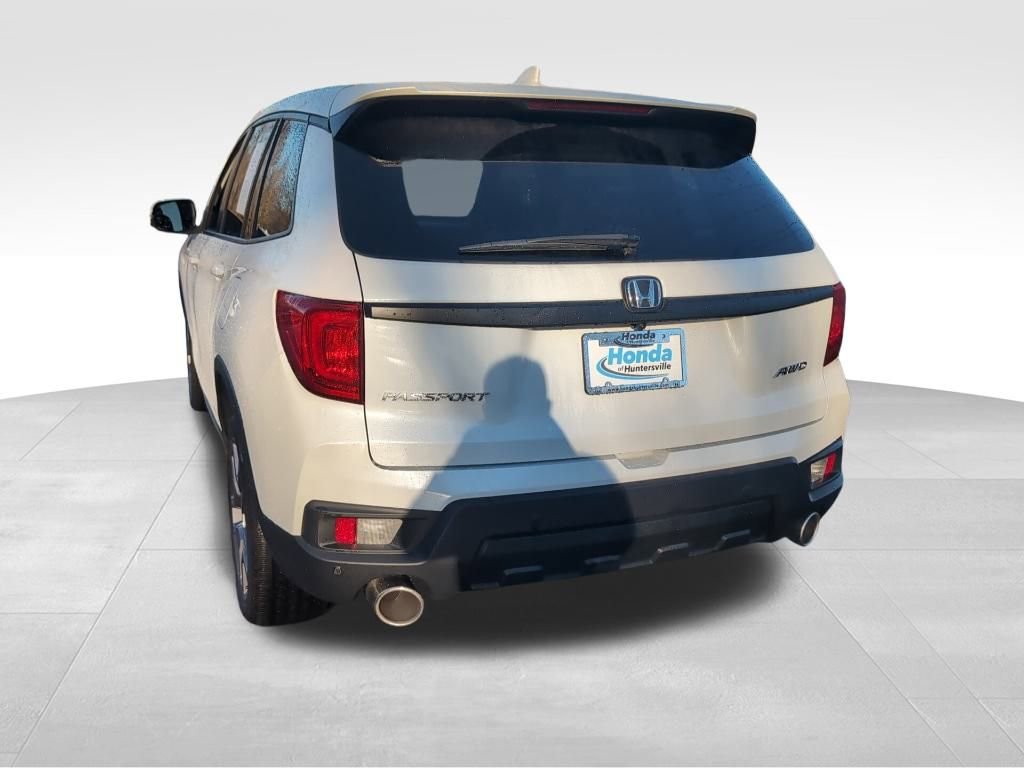 Used 2023 Honda Passport EX-L image 6