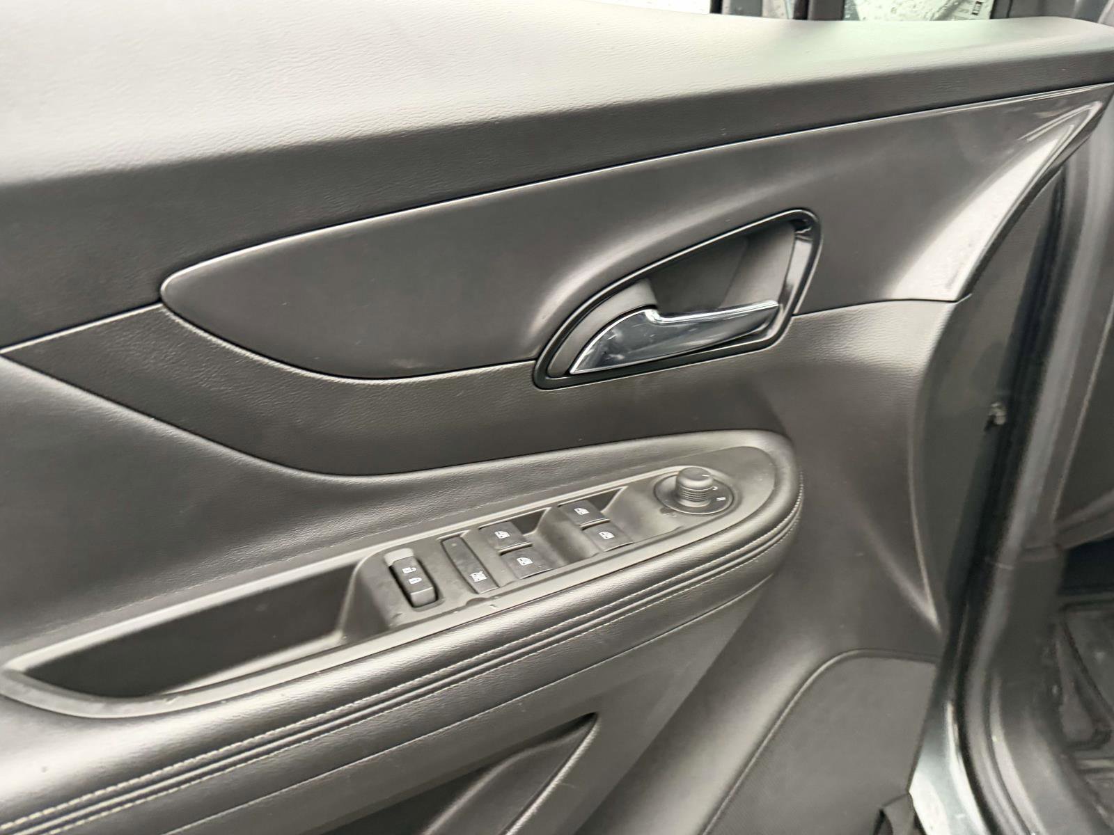 Used 2018 Buick Encore Preferred w/ Experience Buick Package image 16