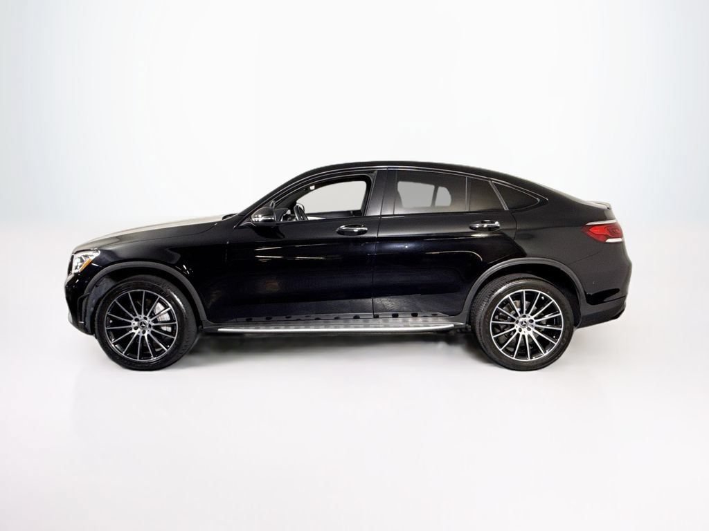 Used 2020 Mercedes-Benz GLC 300 4MATIC Coupe image 2