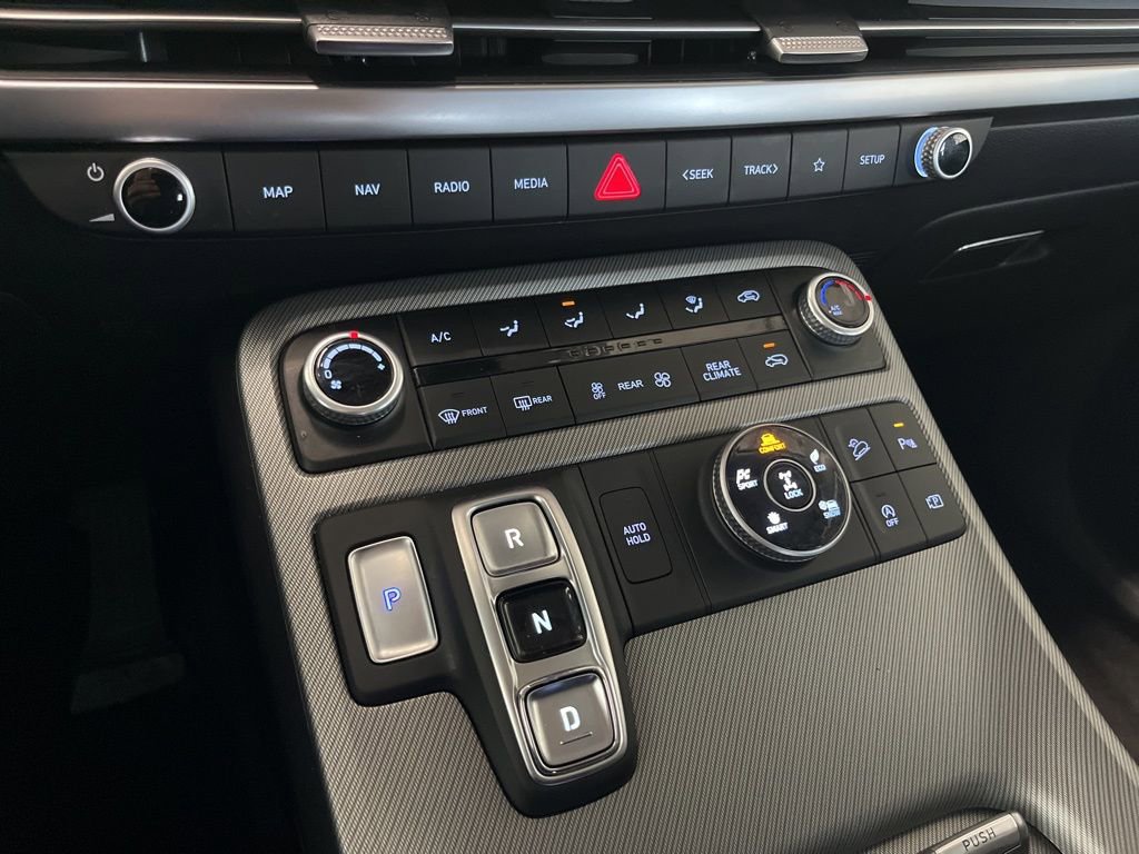 Used 2023 Hyundai Palisade SE w/ Cargo Package image 14