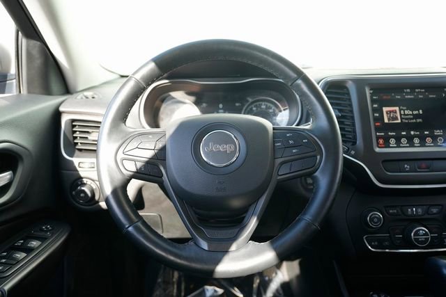 Used 2019 Jeep Cherokee Trailhawk w/ Cold Weather Group image 43