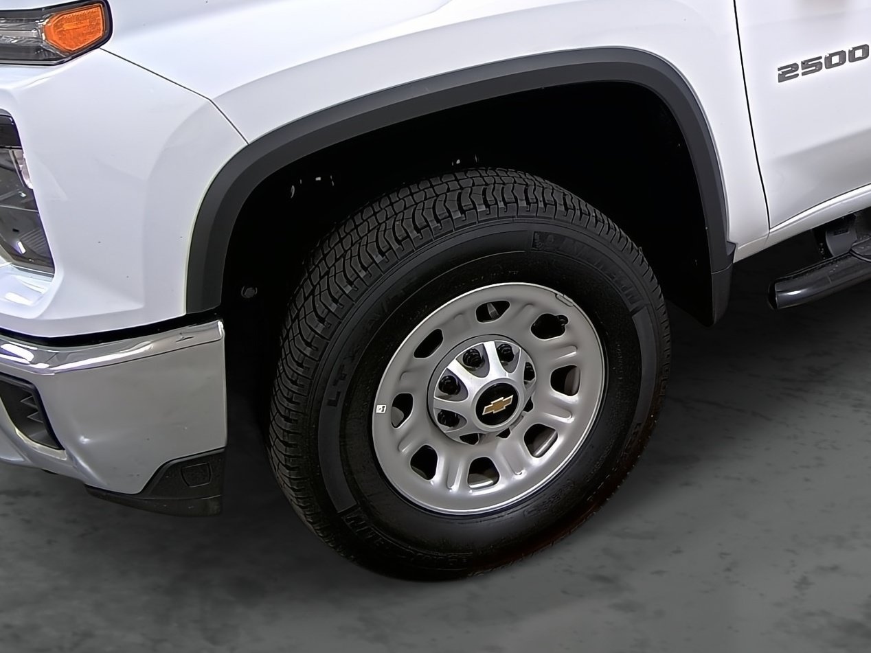 Used 2026 Chevrolet Silverado 2500 W/T w/ WT/CX Safety Package AWD/4WD image 7