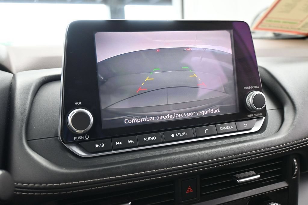 Used 2021 Nissan Rogue S FWD image 16
