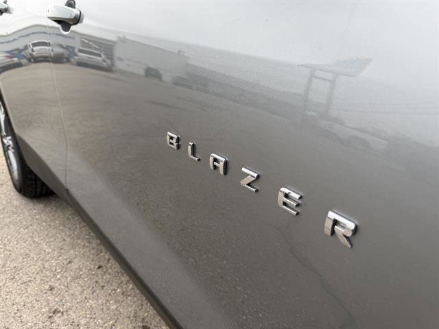 Used 2024 Chevrolet Blazer LT w/ Convenience Package AWD/4WD image 9
