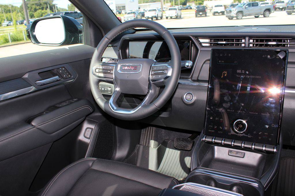 New 2027 GMC Terrain Elevation w/ Elevation Premium Package FWD image 9