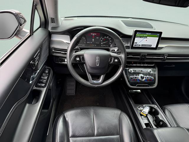 Used 2021 Lincoln Corsair AWD w/ Premium Package image 6