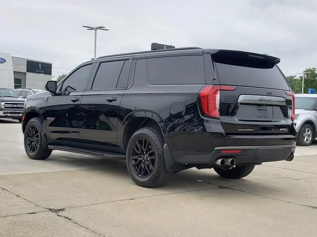 Used 2022 GMC Yukon XL AT4 AWD/4WD image 7