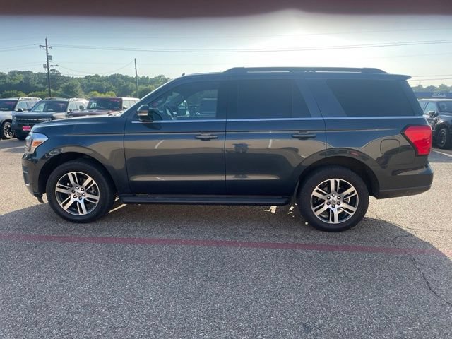 Used 2024 Ford Expedition XLT RWD image 6