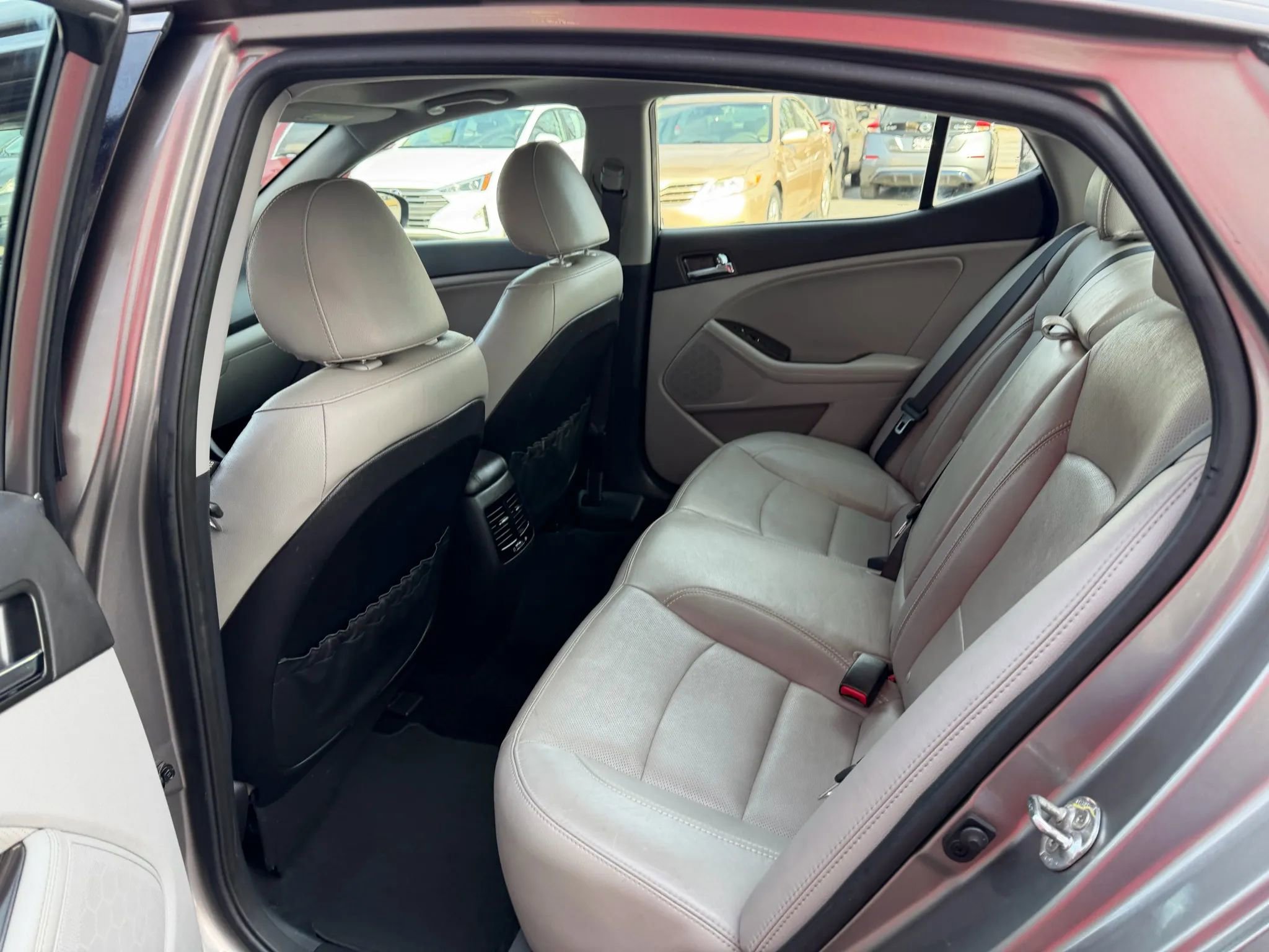 Used 2013 Kia Optima EX w/ Premium Pkg image 11