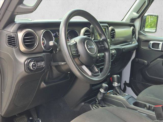 Used 2021 Jeep Gladiator Sport AWD/4WD image 10