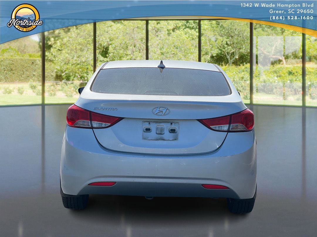 Used 2013 Hyundai Elantra GLS w/ Preferred Pkg image 12