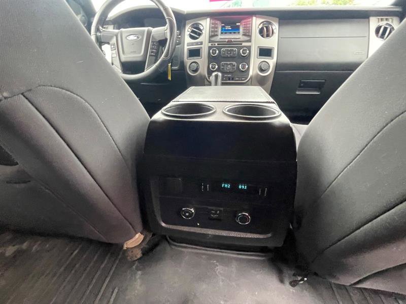 Used 2017 Ford Expedition EL XLT image 29